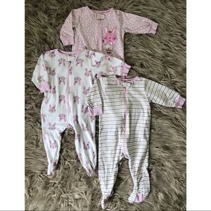 *Baby Girls 6-9mth Long Sleeve Footed Sleepers*
